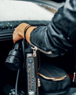 Zephyr Tech Microfibre Tyre Inflator