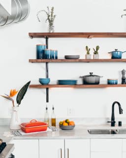 Halo Beauty Triply Wall Shelf
