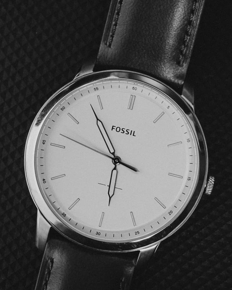 Vayu Audio Classic Leather Strap Watch